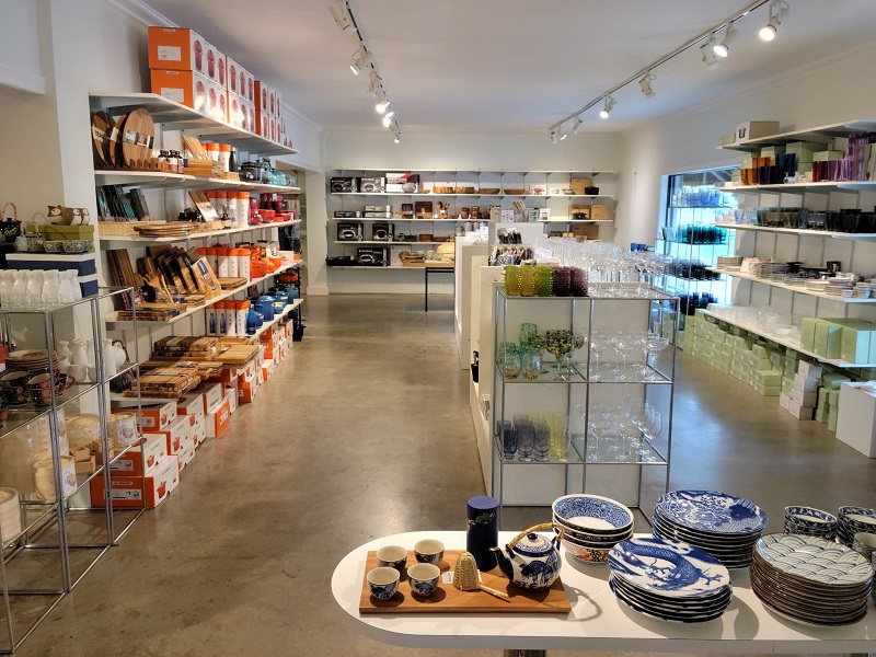 The kitchenware section. Photo by Matthew Macomber.