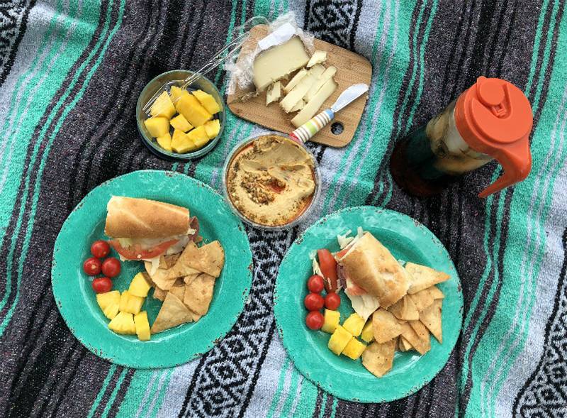 Date Night: Picnic in the park