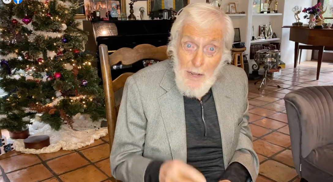 Watch Dick Van Dyke reminisce about Christmas growing up in Danville