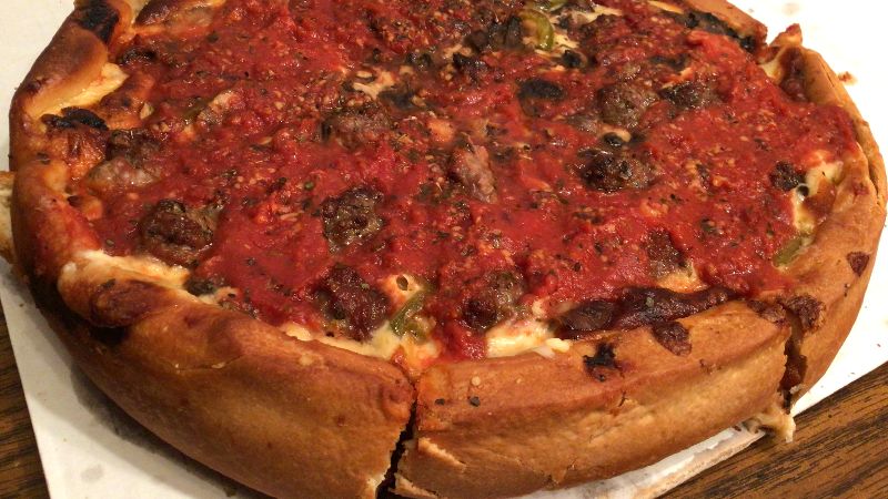 A C-U classic: Papa Del’s pizza still hits the spot
