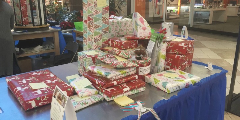 Habitat for Humanity is looking for gift wrappers