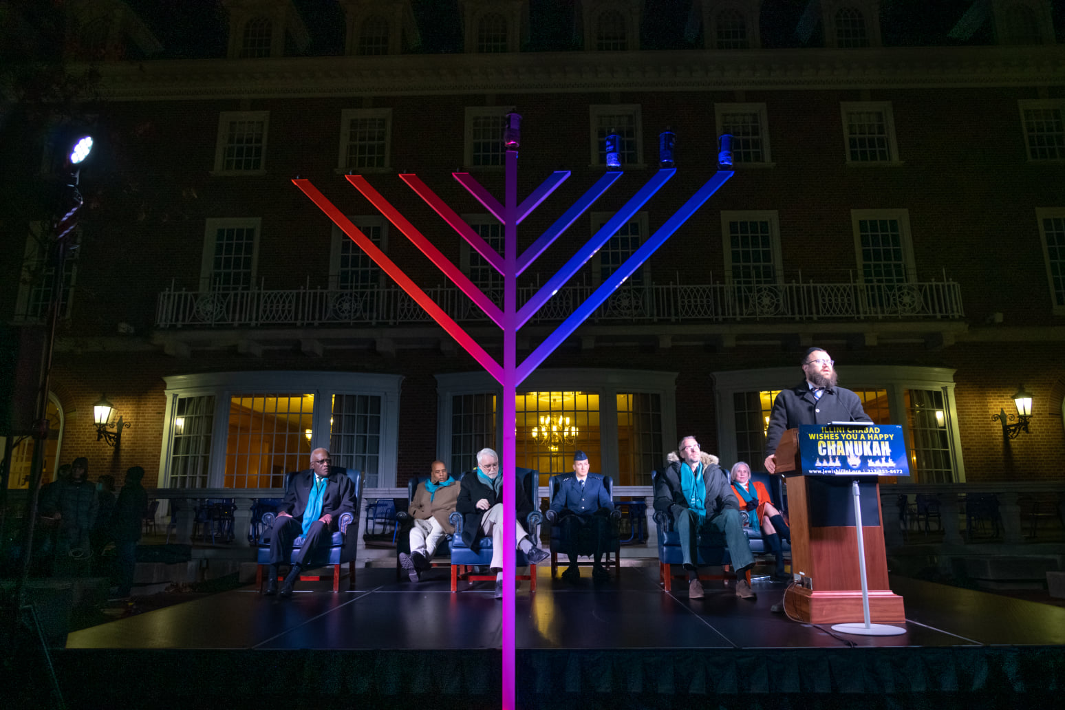 Join Illini Chabad and Champaign Center Partnership for a pre-Chanukah menorah lighting